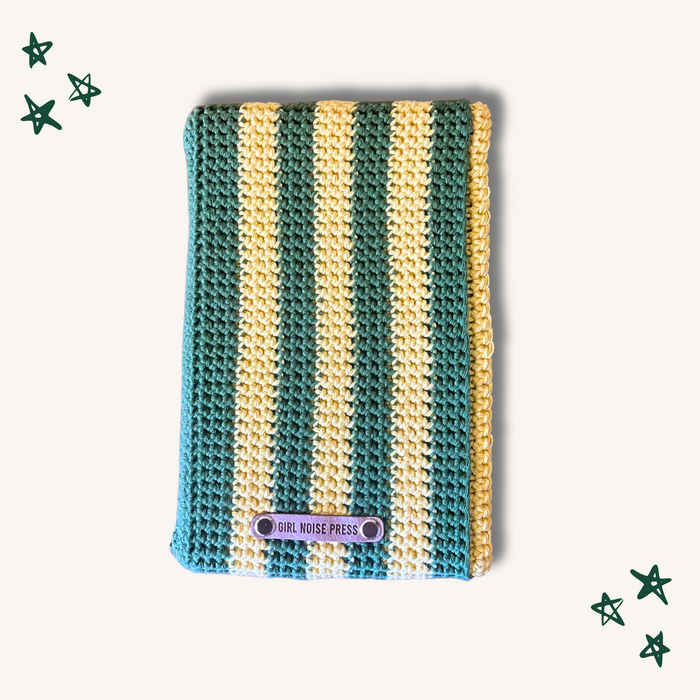 Striped Crochet Book Sleeve - M (Green & Yellow)