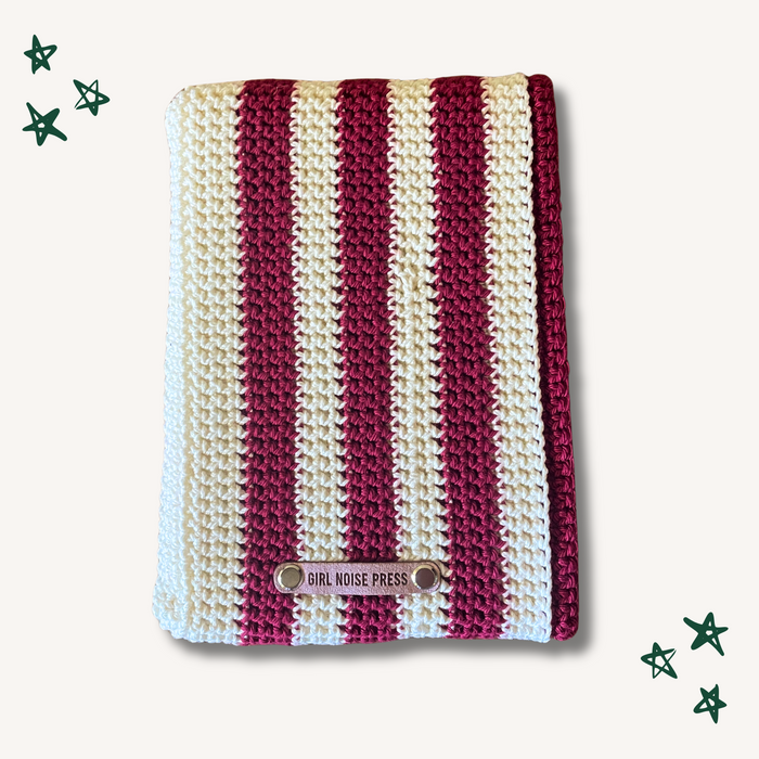 Striped Crochet Book Sleeve - M (Red & White)